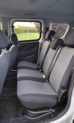 Fiat Doblo cena 58500 przebieg: 63000, rok produkcji 2020 z Pabianice małe 92
